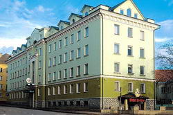 Подъезд к отелю Kreutzwald Hotel Tallinn, Таллинн